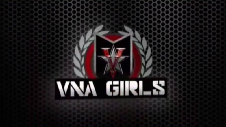 Fucked Feet: Kloe love ölt ihre sohlen ein!