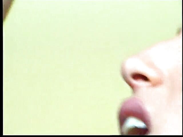 Redhead Beauties: Una ragazza rossa con un corpo perfetto viene sfredata sul...