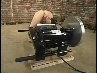 Hogtied by Kink: Maklaryn