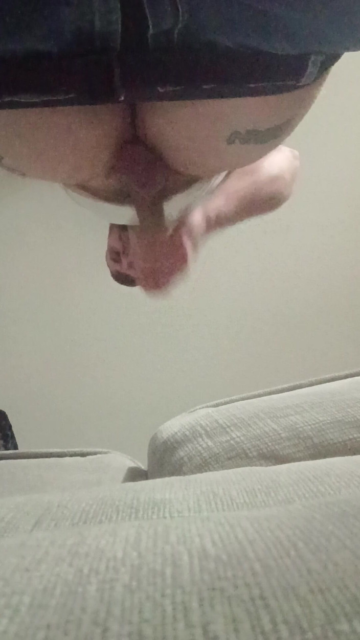 Themilkman618: Bílý pták šuká kapesní kundičku creampie