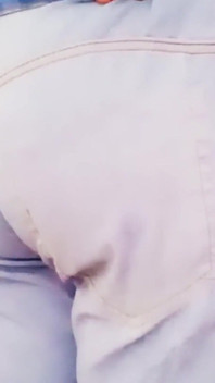 Menguji Pent Baru Cara Melihat Pantat Saya