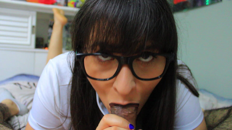 VickyVixen: Slytherin Шлюшка сосет бойфренд девушек из Гриффиндора
