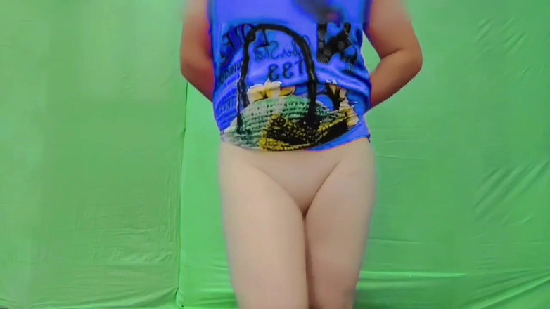 Kitty_Cross: Bella ragazza trans provocante con capelli morbidi