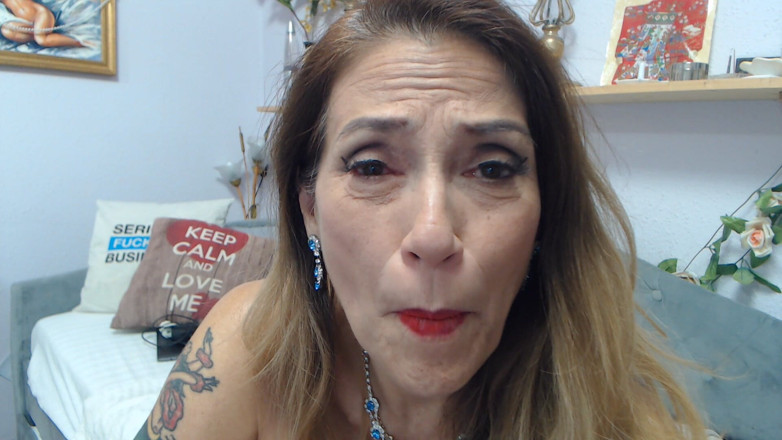 Melissa Johnson: JOI Face Close-up, as I Ride My Anal Dildo!