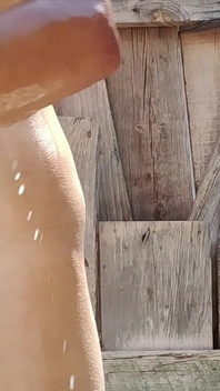 Bañándome Al Aire Libre