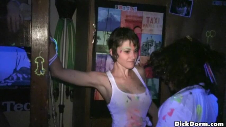 Reality Dudes: Reality Dudes - Raves Are the Best Parties, Specially if They...