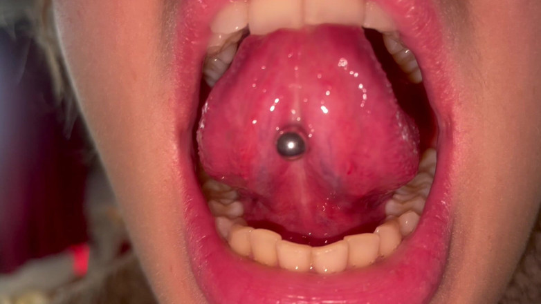 Glitterqueen1999: 입 투어 메이크업 치아 수 Uvula 체크 편도선 검사 없음