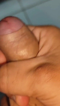 Big Dick Pumping Tree Cock Veins.