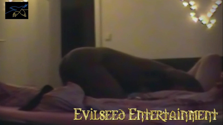 Evilseed Entertainment: Teen bionda prende un cazzo nero wlucio marave