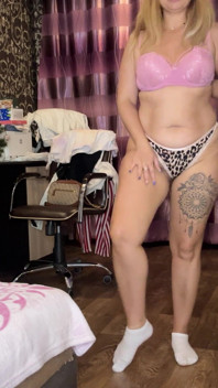 Tergelincir dan leggens seksi saya!