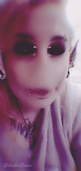 Estrella Steam: Dark elf smokes a cigarette
