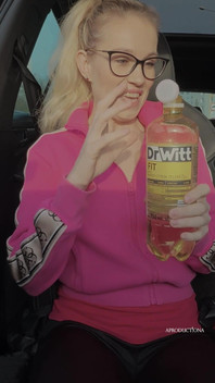 Nela Decker Squirts in My Car