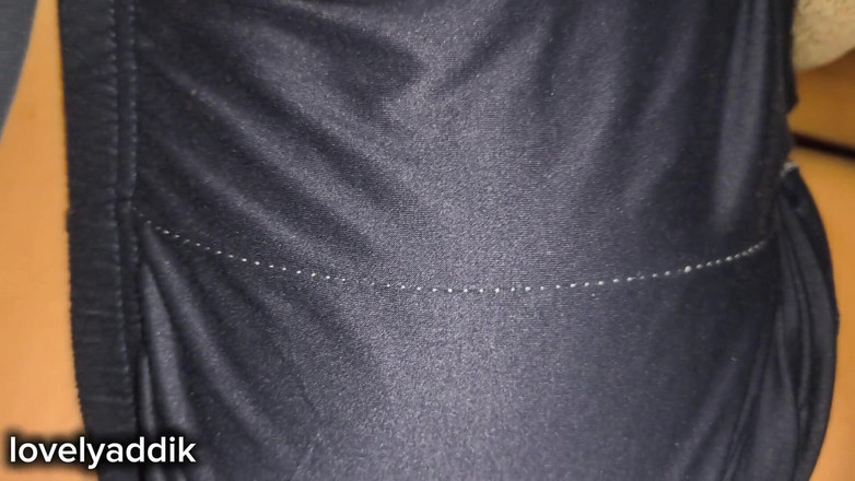 Lovelyaddik: Madrasta adora vê-la debaixo do cobertor