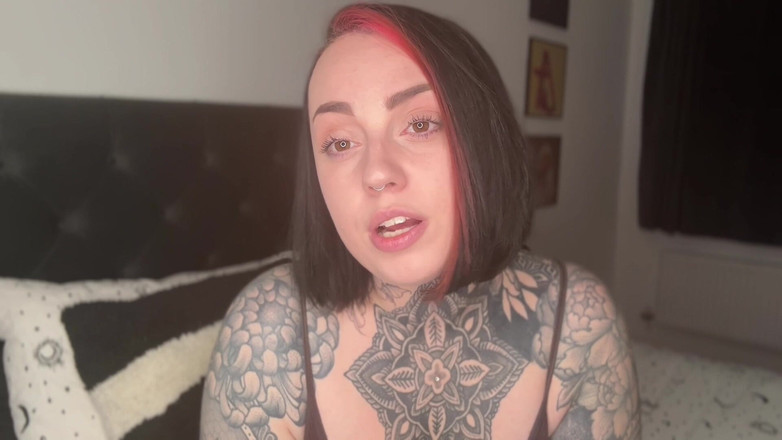 Miss Valentina: Muži jsou bi