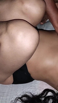 Awek kampung bengali 18 tahun yang cantik, dikongkek keras oleh teman lelaki.