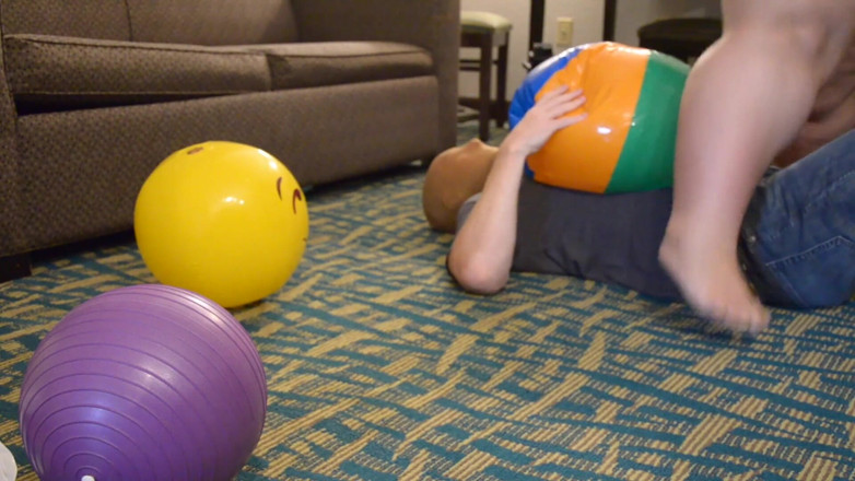 Full Weight Productions: Avery &amp; April Pop balls &amp; lungs