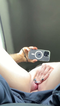 I Suck My Boyfriend's Cock in My Friend's Car and Then He Cum Inside Me