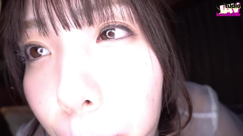 Studio JAV Launcher: Oriunde Sărutul - o frumusețe cu moale transformă întreaga zi în joc cu...