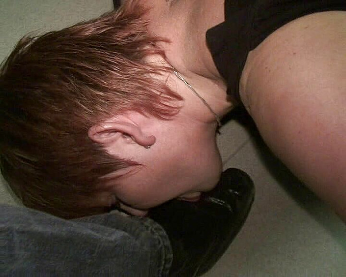 Anna Devot: Annadevot - 我清洁了我主的鞋子