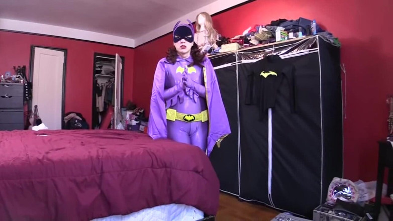 Evangelines Fetish: Batgirls Ścisnąć ręczna robota