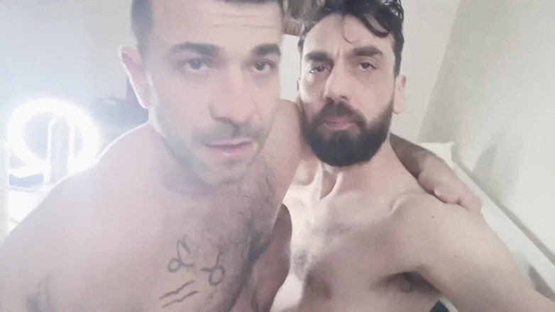 Melad Paris: Волосатую жопу Gens трахнули