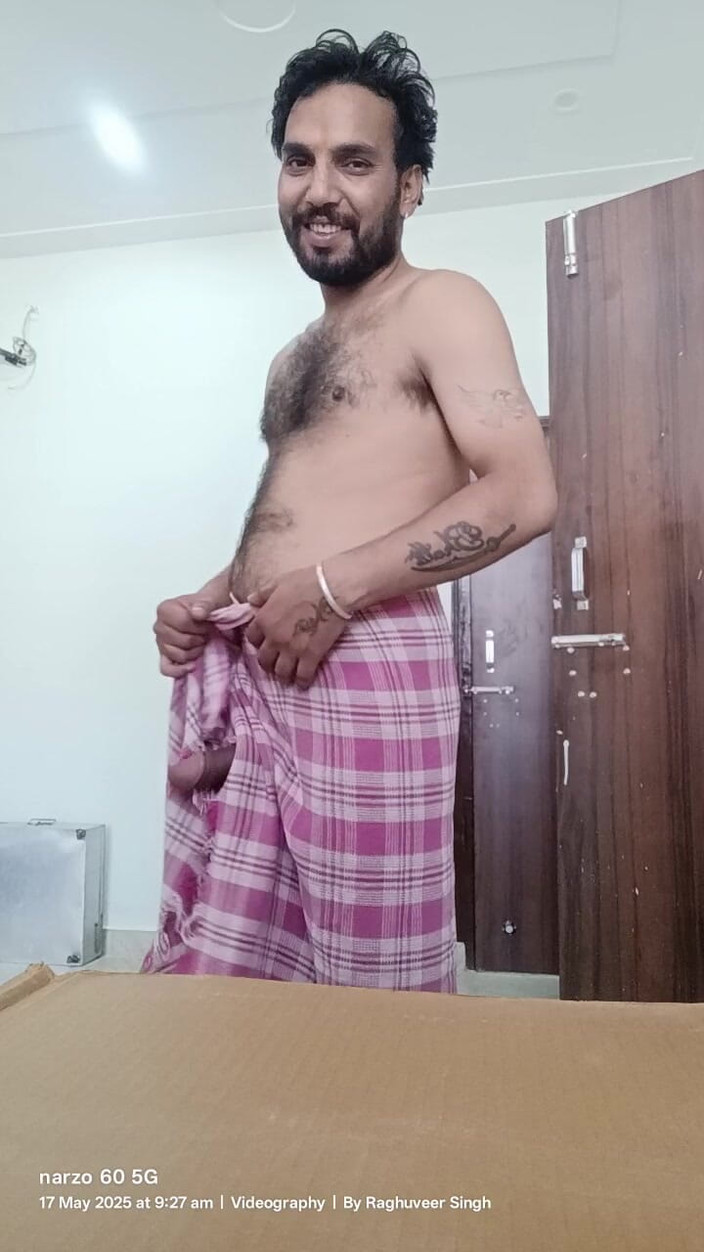 Rajasthani-old-lover: Desi boy show pênis
