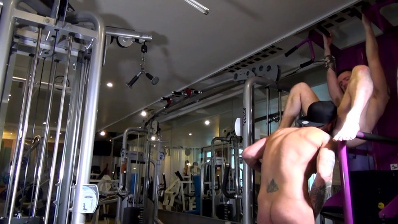 Ridley Dovarez | Gaysight: Vlad, joven influencer, follando muy duro por Romeo Davis