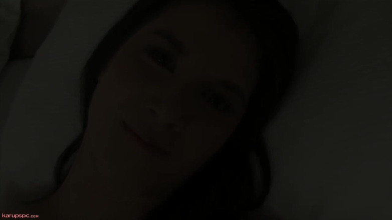 Karups Solo: Lady on the Bed