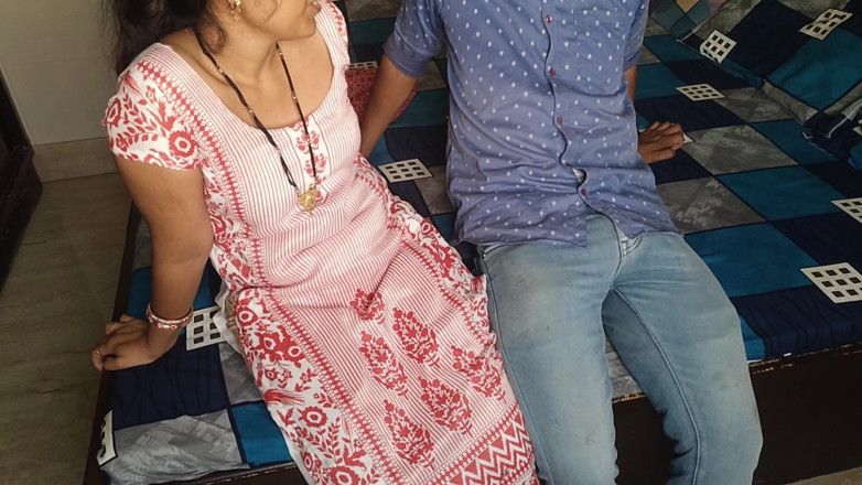 piryaprajapati: I Called the Landlord's Friend to Me in My House...