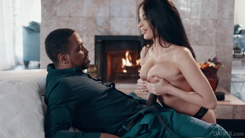 Dark X: Anissa Kate sabe como satisfazer seu homem como uma rainha! -...