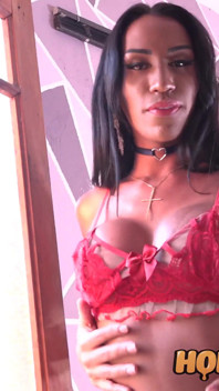 Ebony Trans Barbara Pires se vrací pro anální vyvrcholení