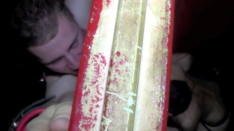 HUMLIATION AND SPANKING PORN: Twink hard geneukt in baclroom door dominante