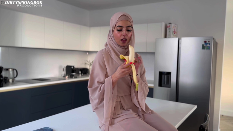Aaliyah Yasin: 空腹のムスリムの少女がBBCと共に断食を破る