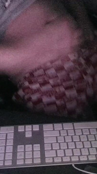 Tachinare cu masturbare de noapte la computerul meu cu camera web pornită și noaptea gata de acțiune