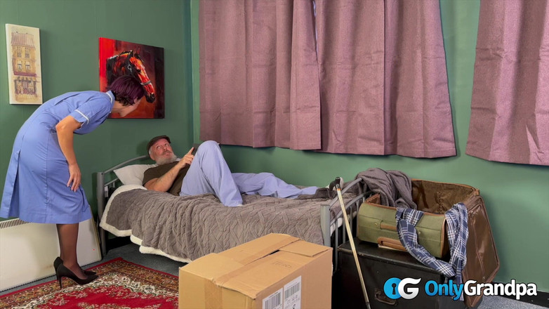 OnlyGrandpa: Waktunya di Rumah