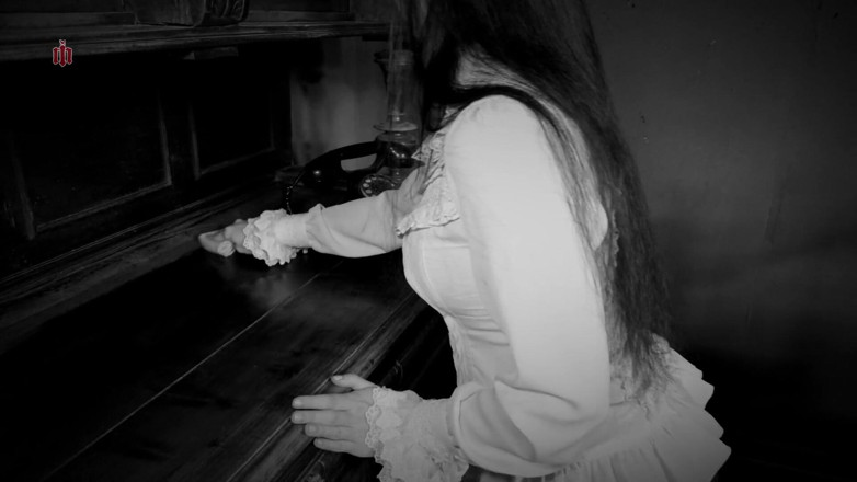Inquisition and prison world: Housemaid Is Teached a Unique Lesson with a Vacuum Cleaner...