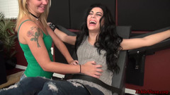 Dominated Orgasms and Tickles | By Taworship: Krzycz i jęcz, podczas gdy cię łaskotam