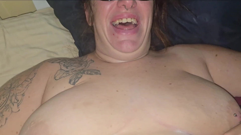 Jimbob Star Straight: Jimbob et Jade baisent et pipe baveuse avec éjaculation sur le...