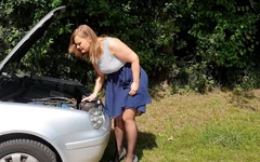 Wtf!!! Používá se během poruchy v autě a ošukaná bez sedla!