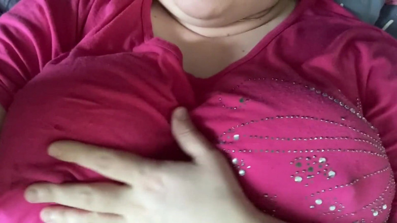 Real homemade BBW BBC porn: SSBBW Tvrdě si hraje s bradavkami s mými prsy