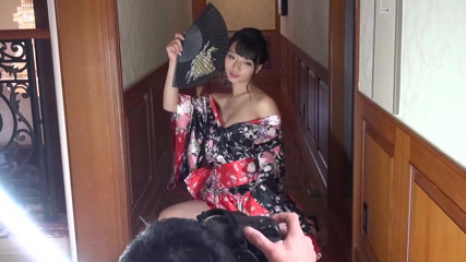 Raptor Inc: The current super cute gravure idol queen Yu-chan used her...