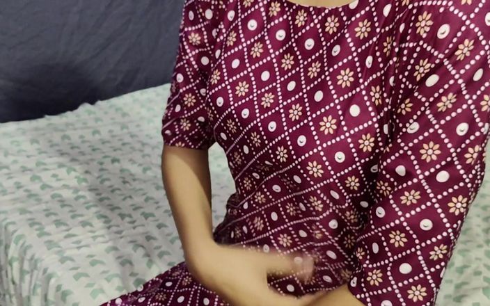 KavitaBhabhi: Chachi si cewek sange dengan pantat bahenol lagi asik muasin...