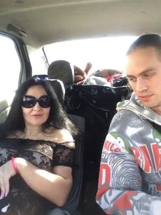 Boniklay: Sex in car