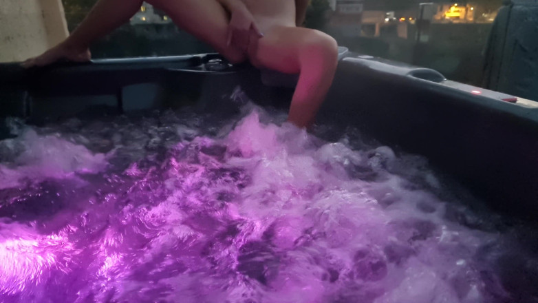 TheloveStory: Curvy teen masturbation pussy till orgasm in the jacuzzi