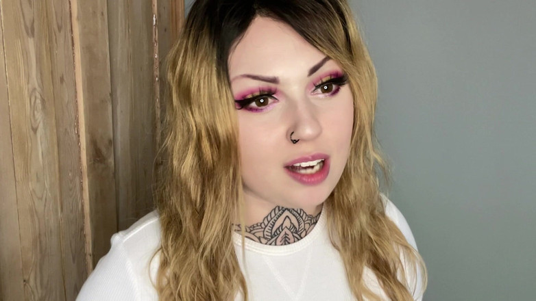 Miss Valentina: Хардкорное унижение поросенка