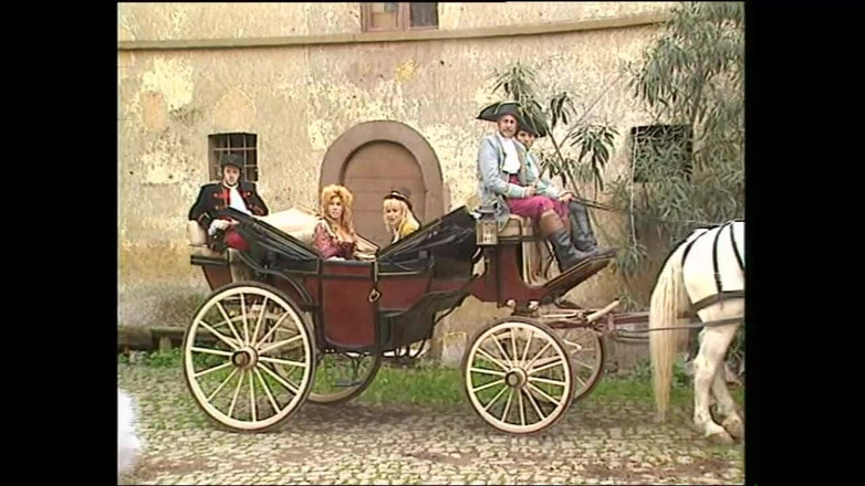 Deutschland porn: Due troie arrapate avevano una gara per succhiare un grosso...