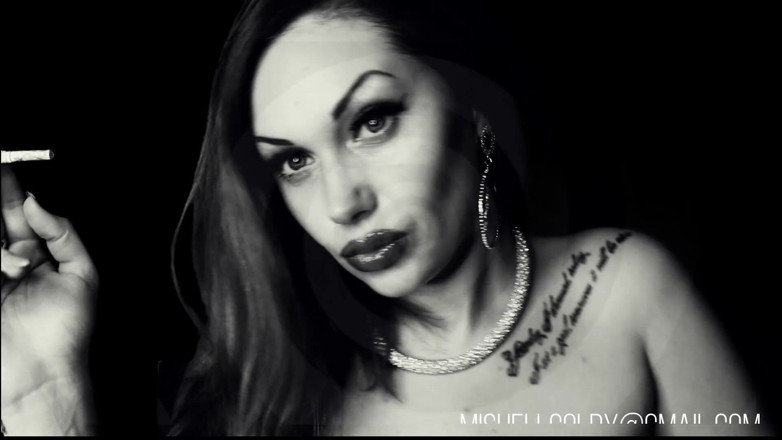 Goddess Misha Goldy: Scrivimi!! Fatti ipnotizzare, usato e svuotato!