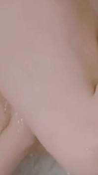 화장실에서 자위