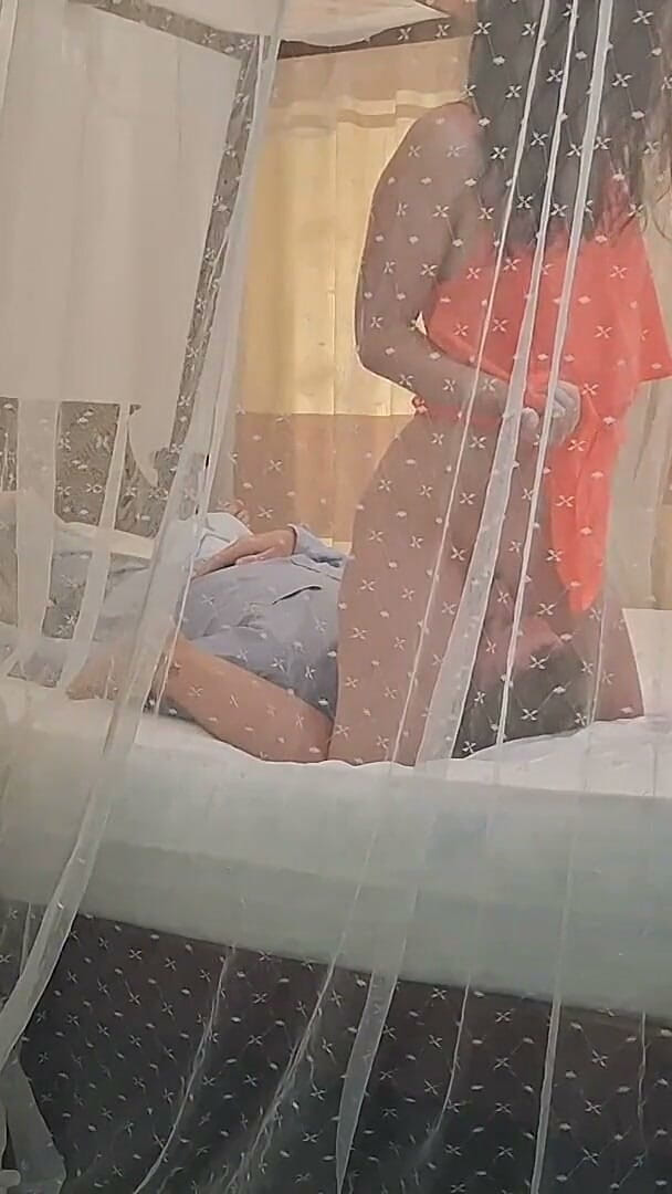 Karina_Doll: Best Facesitting Hotel Worker, Tourist Licking Pussy