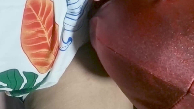 Minhaesposaparaoutro: Marito cornuto che mangia grande e carnosa figa della moglie